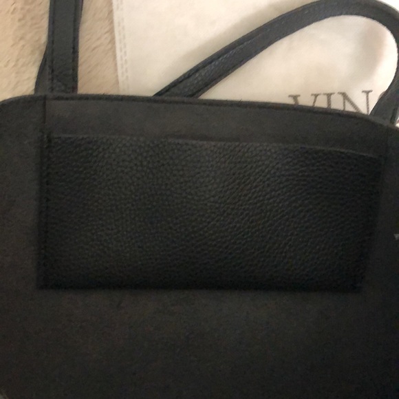 NWOT Vince Camutp Leather Tote Black with Dust Bag - Picture 5 of 6